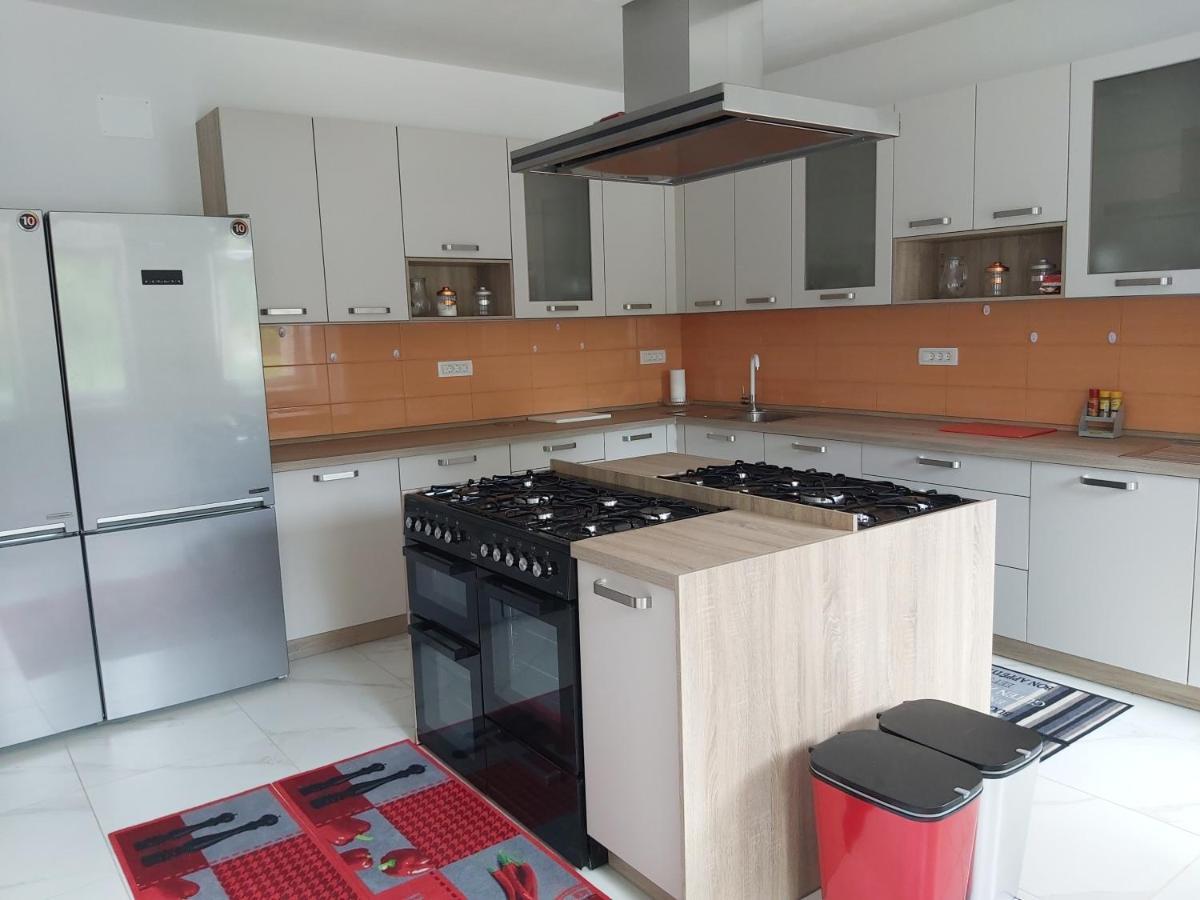 Divaca, Vila Srebrna Esterno foto